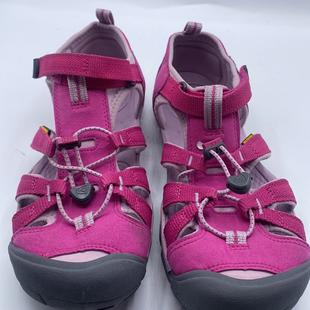 Keen‎